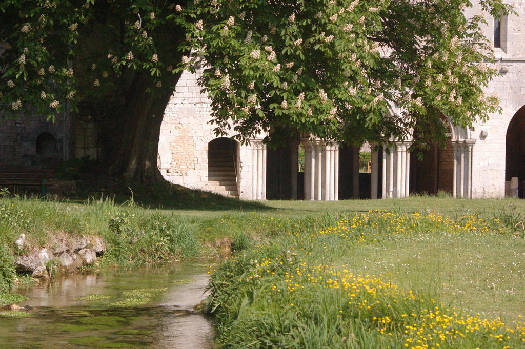 La Chaiserie La Croix-Saint-Leufroy Eksteriør billede
