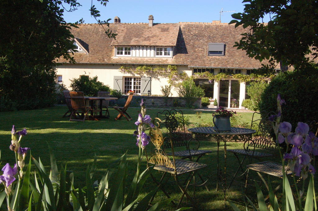 La Chaiserie La Croix-Saint-Leufroy Eksteriør billede