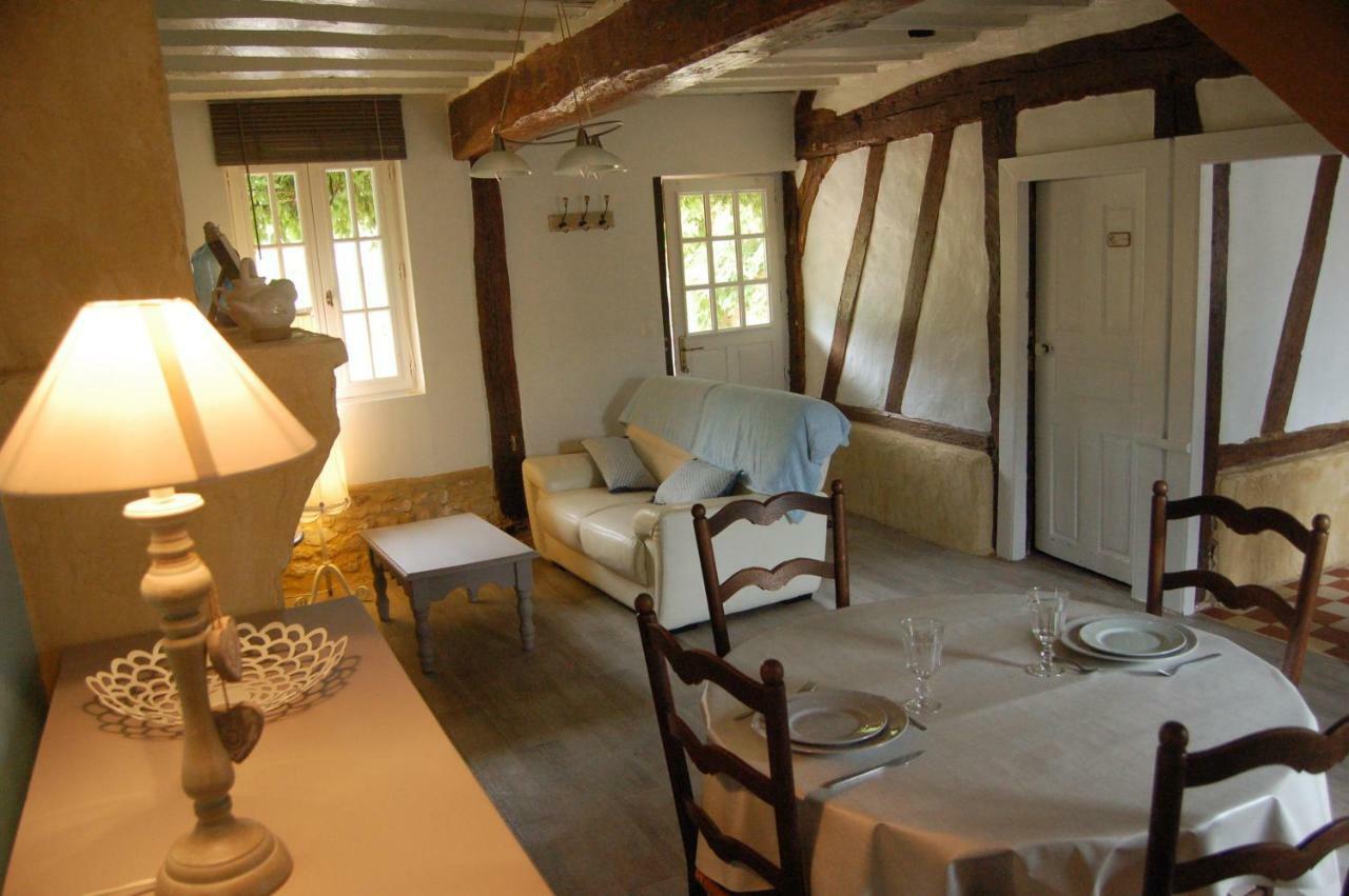 La Chaiserie La Croix-Saint-Leufroy Eksteriør billede
